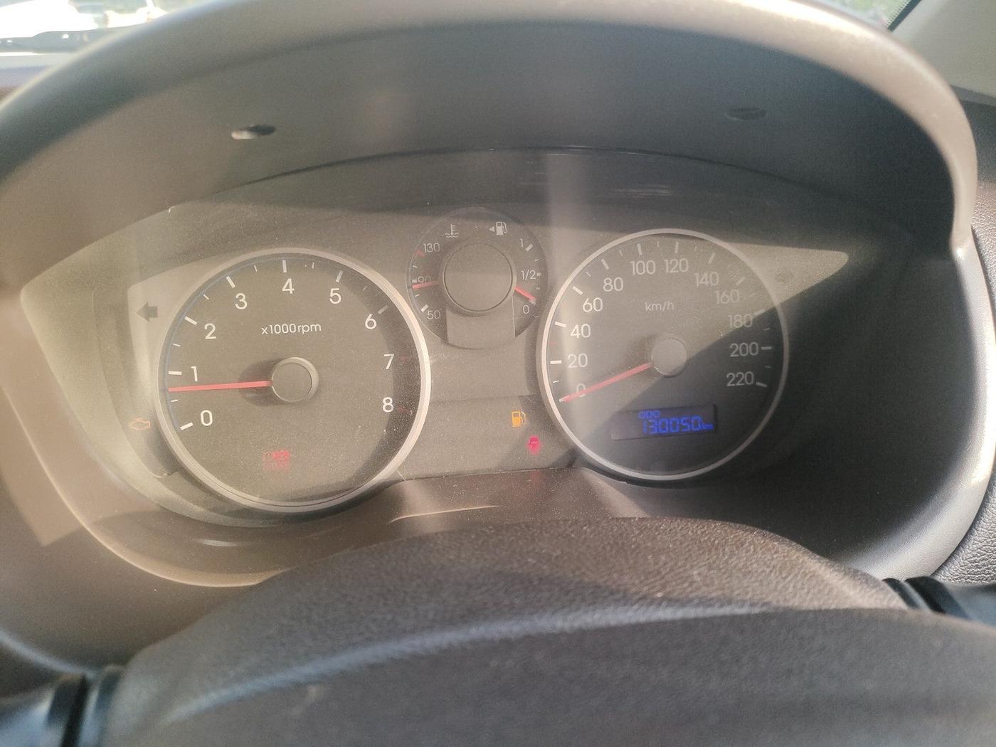 2010 Hyundai i20 MAGNA 1.2, Petrol, Manual, 1,30,070 km, interior