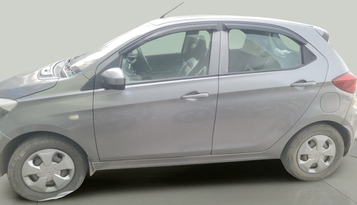 2019 Tata Tiago XT PETROL, Petrol, Manual, 1,14,924 km, exterior
