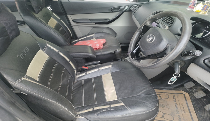 2019 Tata Tiago XT PETROL, Petrol, Manual, 1,14,924 km, interior
