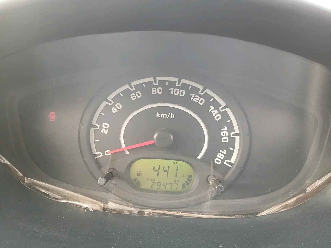 2011 Chevrolet Spark LT 1.0, Petrol, Manual, 29,477 km, interior