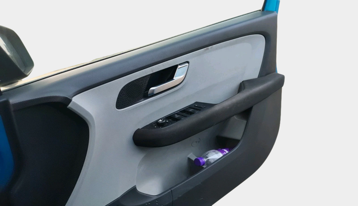 2021 Tata ALTROZ XZ PETROL, Petrol, Manual, 50,985 km, interior