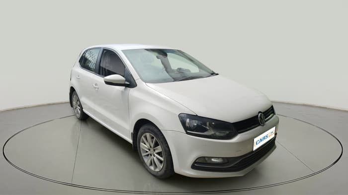 2016 Volkswagen Polo HIGHLINE1.2L, Petrol, Manual, 1,14,752 km, exterior
