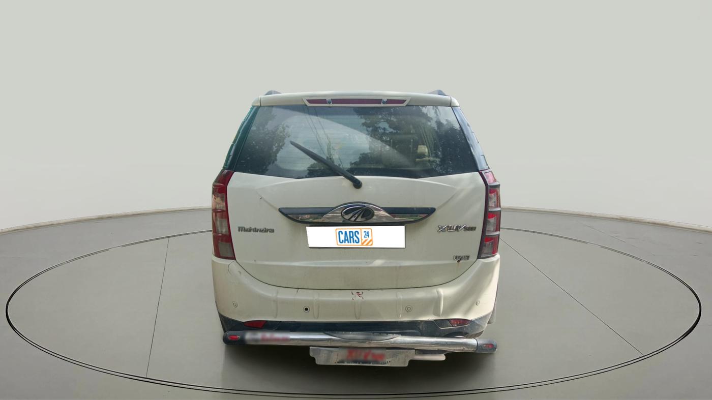 2015 Mahindra XUV500 W10, Diesel, Manual, 52,387 km, exterior