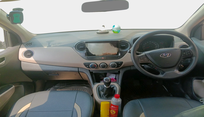 2016 Hyundai Xcent S 1.2 SPECIAL EDITION, Petrol, Manual, 60,062 km, interior