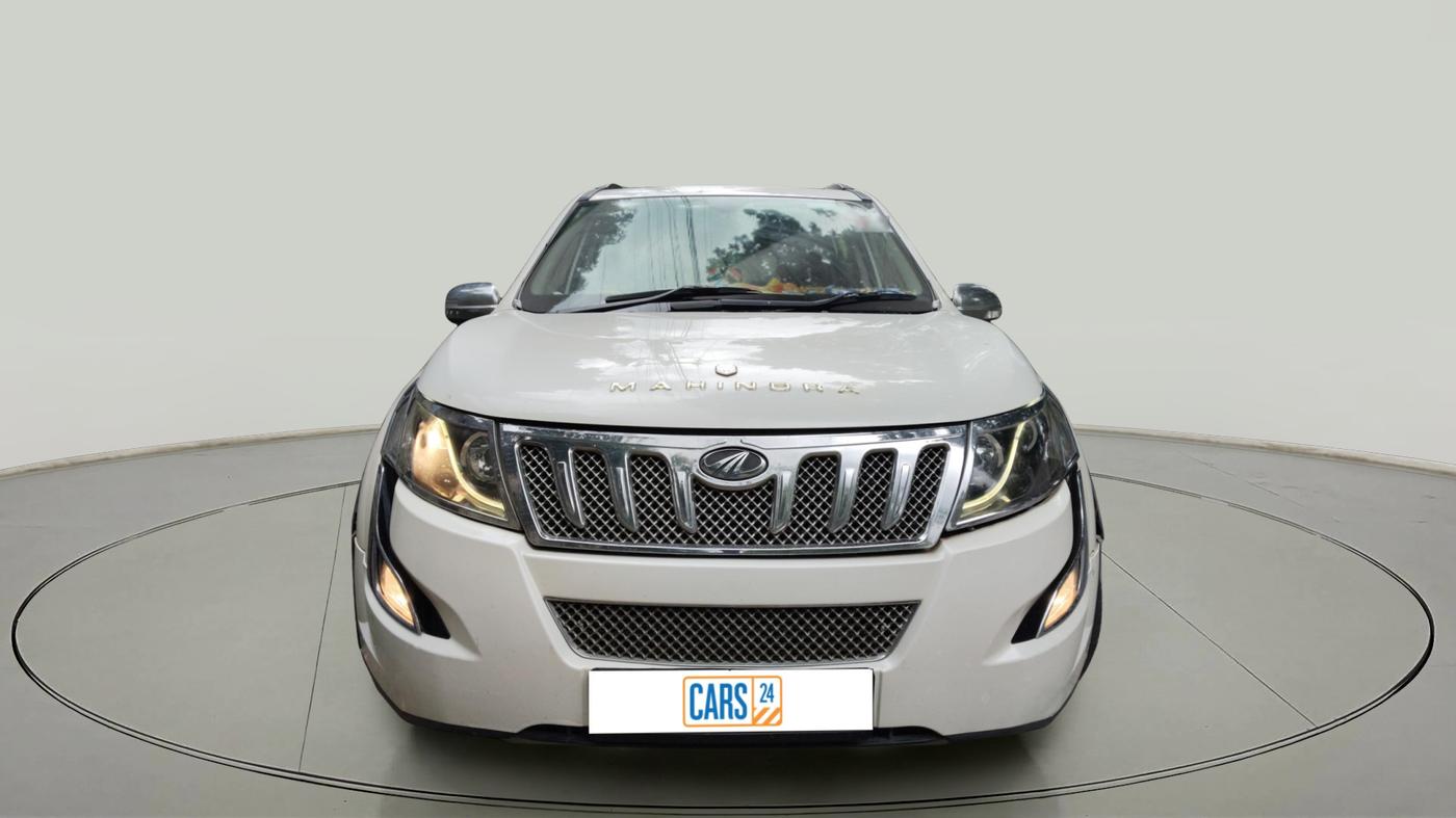 2017 Mahindra XUV500 W10, Diesel, Manual, 1,10,171 km, exterior