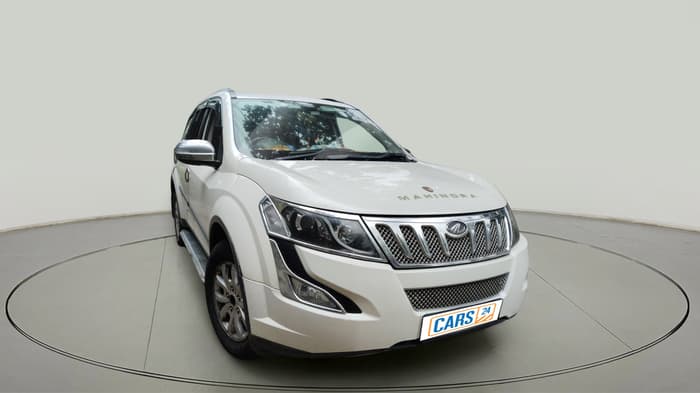 2017 Mahindra XUV500 W10, Diesel, Manual, 1,10,171 km, exterior