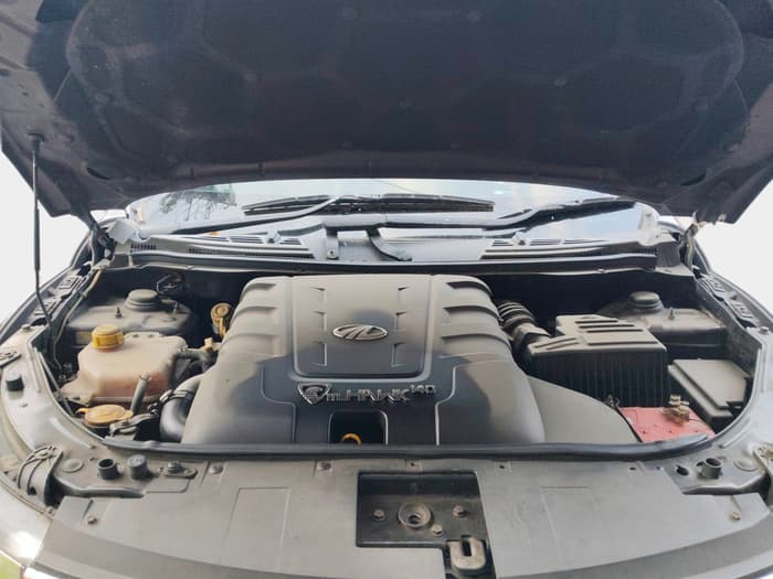 2016 Mahindra XUV500 W6, Diesel, Manual, 56,857 km, exterior
