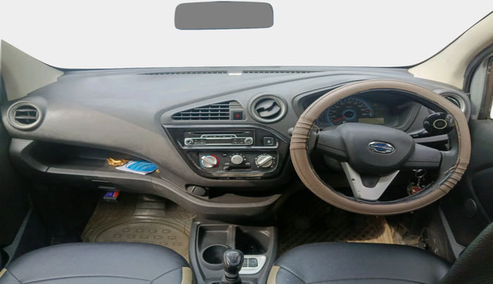 2017 Datsun Redi Go T (O), Petrol, Manual, 18,923 km, interior