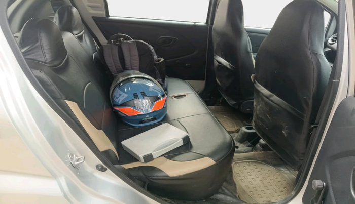 2017 Datsun Redi Go T (O), Petrol, Manual, 18,923 km, interior