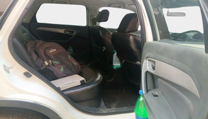 2016 Maruti Vitara Brezza ZDI, Diesel, Manual, 42,028 km, interior