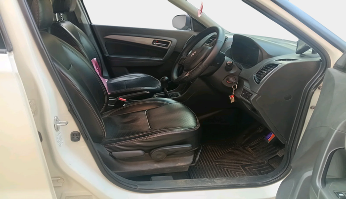 2016 Maruti Vitara Brezza ZDI, Diesel, Manual, 42,028 km, interior