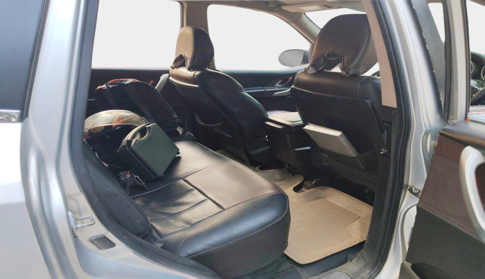2014 Mahindra XUV500 W8, Diesel, Manual, 89,115 km, interior