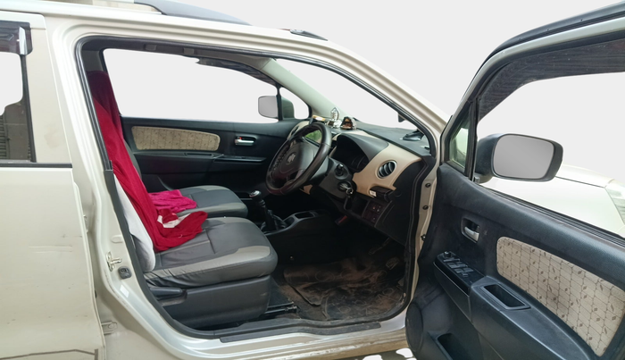 2018 Maruti Wagon R 1.0 VXI, Petrol, Manual, 85,216 km, interior