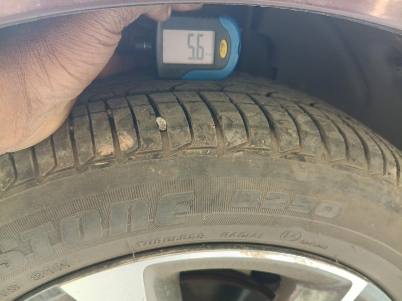 2021 Tata TIGOR XZA PLUS PETROL, Petrol, Automatic, 22,839 km, tyre
