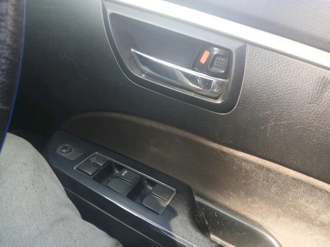 2012 Maruti Swift VDI, Diesel, Manual, 1,30,256 km, interior