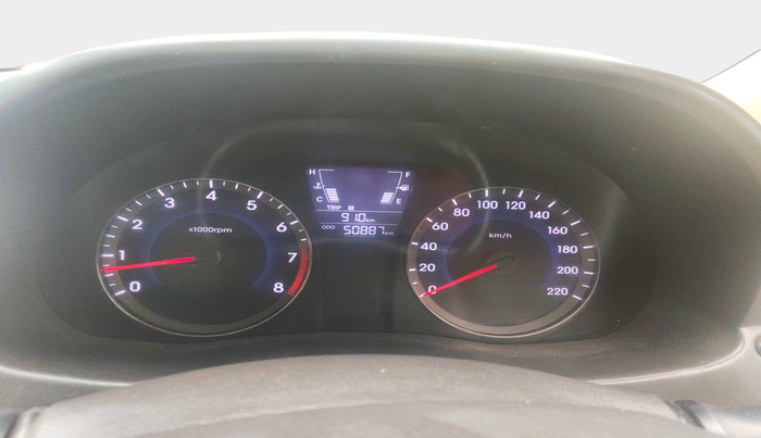 2015 Hyundai Verna FLUIDIC 4S 1.4 VTVT, Petrol, Manual, 50,887 km, interior
