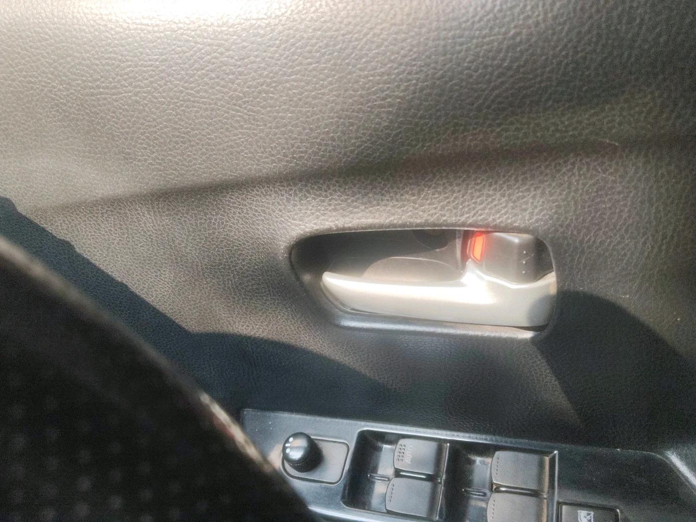 2018 Maruti Wagon R 1.0 VXI, Petrol, Manual, 62,881 km, interior