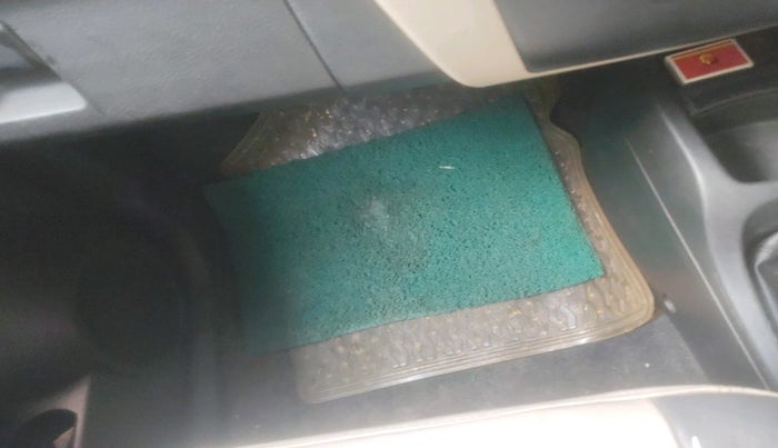 2018 Maruti Wagon R 1.0 VXI, Petrol, Manual, 62,881 km, interior