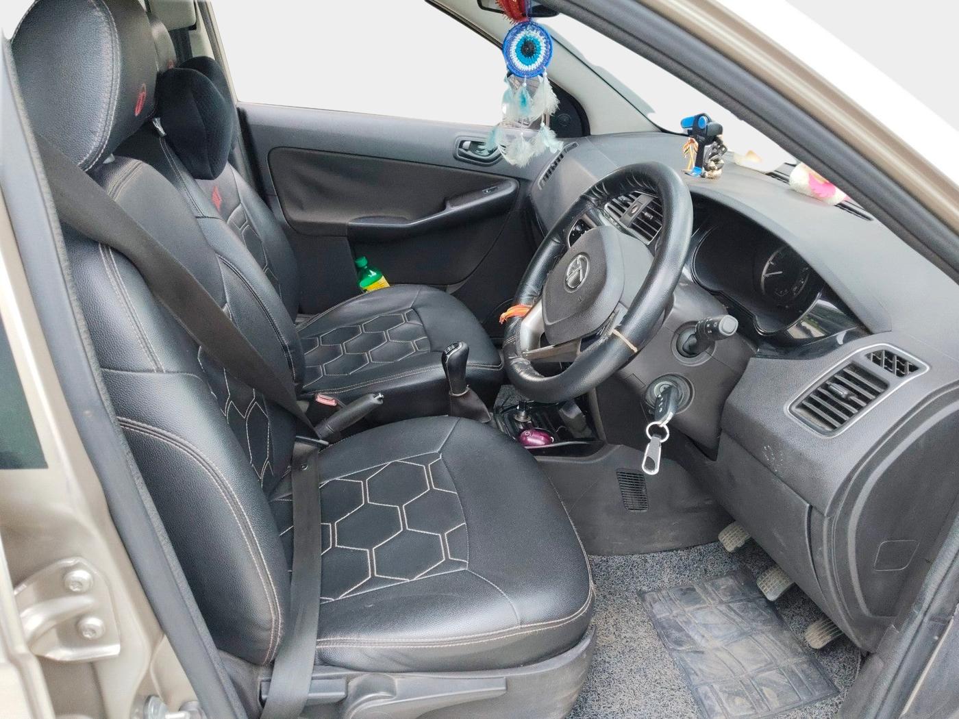 2015 Tata Bolt XMS REVOTRON, Petrol, Manual, 49,331 km, interior