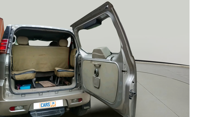 2013 Mahindra Quanto C6, Diesel, Manual, 1,34,063 km, exterior