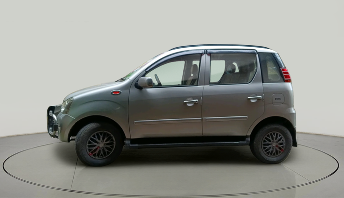 2013 Mahindra Quanto C6, Diesel, Manual, 1,34,063 km, exterior