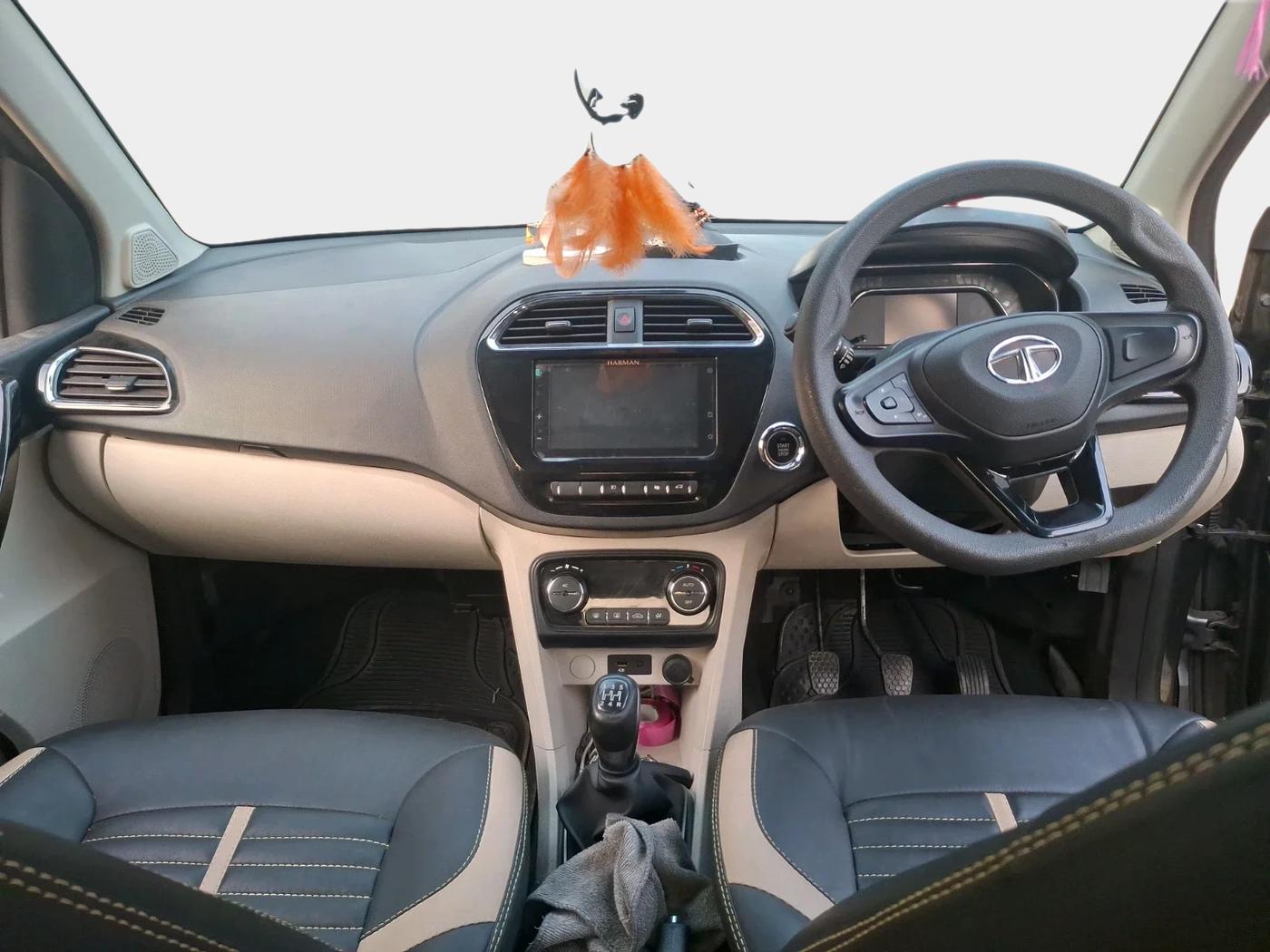 2022 Tata TIGOR XZ PLUS PETROL, Petrol, Manual, 11,054 km, interior