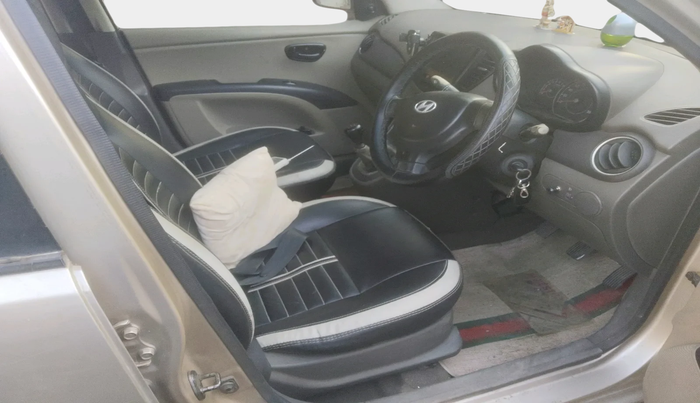 2010 Hyundai i10 ERA 1.1, Petrol, Manual, 74,572 km, interior