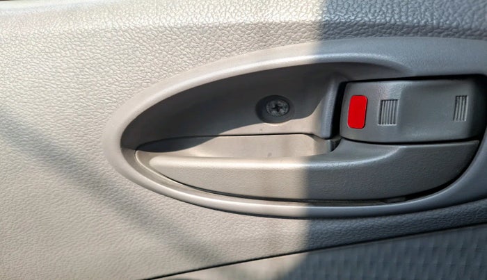 2011 Toyota Etios G, Petrol, Manual, 67,591 km, interior