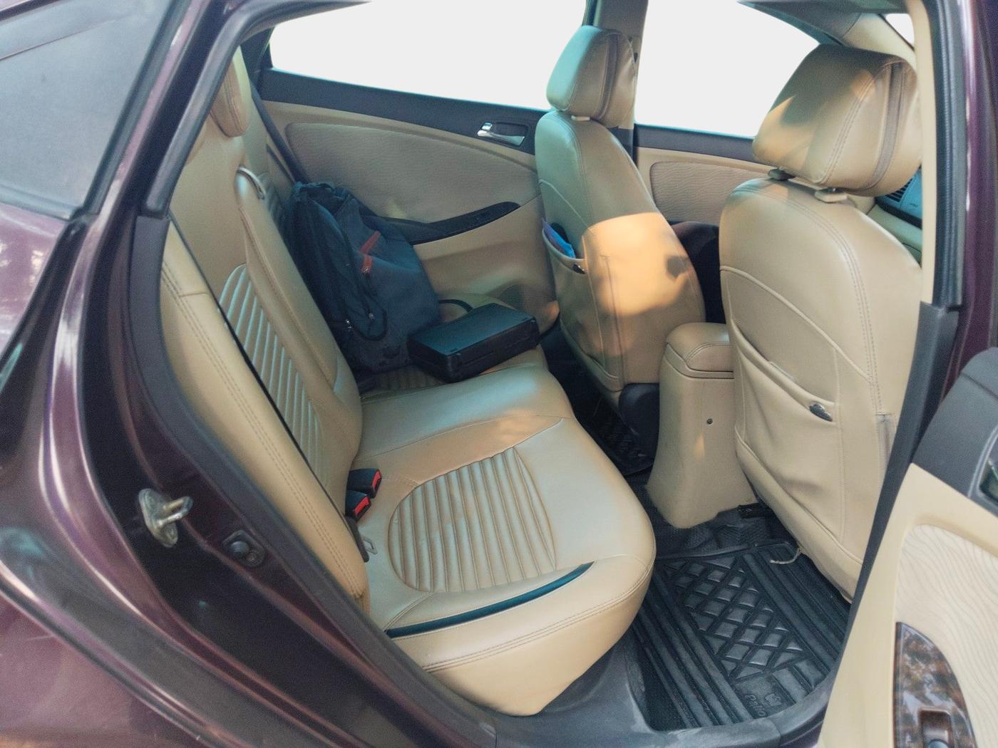 2012 Hyundai Verna FLUIDIC 1.6 VTVT SX, Petrol, Manual, 99,922 km, interior
