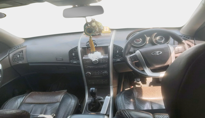 2012 Mahindra XUV500 W8, Diesel, Manual, 1,08,054 km, interior