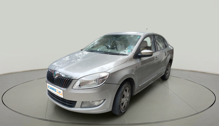 2013 Skoda Rapid AMBITION 1.6 MPI MT, Petrol, Manual, 49,290 km, exterior