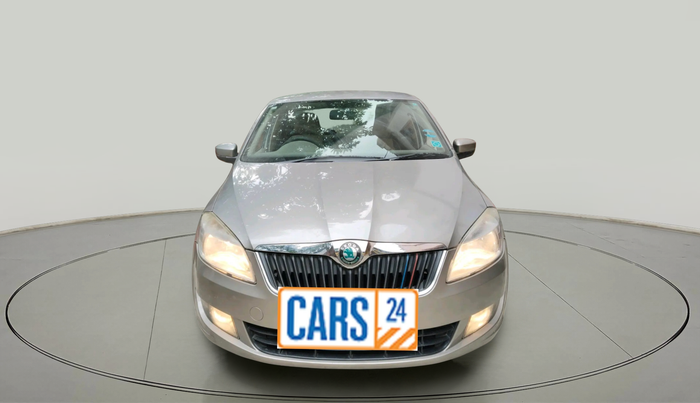 2013 Skoda Rapid AMBITION 1.6 MPI MT, Petrol, Manual, 49,290 km, exterior