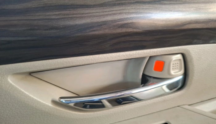 2021 Maruti Ertiga ZXI+ SHVS, Petrol, Manual, 82,680 km, interior