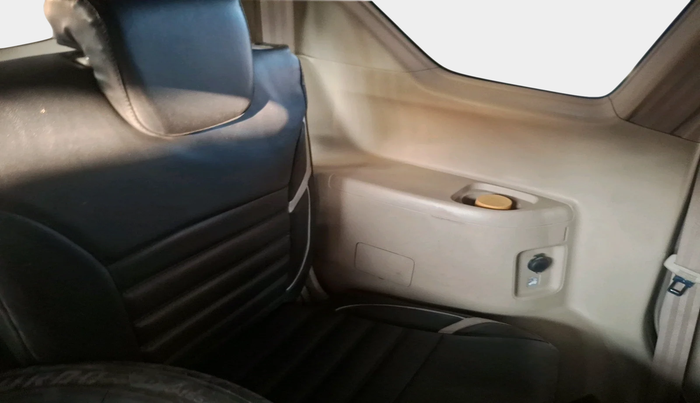 2021 Maruti Ertiga ZXI+ SHVS, Petrol, Manual, 82,680 km, interior