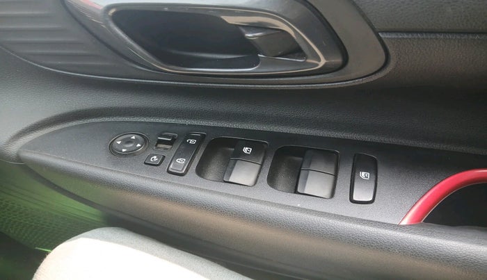 2022 Hyundai NEW I20 ASTA(O) 1.5 CRDI DUAL TONE, Diesel, Manual, 59,593 km, interior