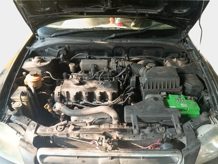 2010 Hyundai Accent EXECUTIVE, Petrol, Manual, 33,386 km, exterior