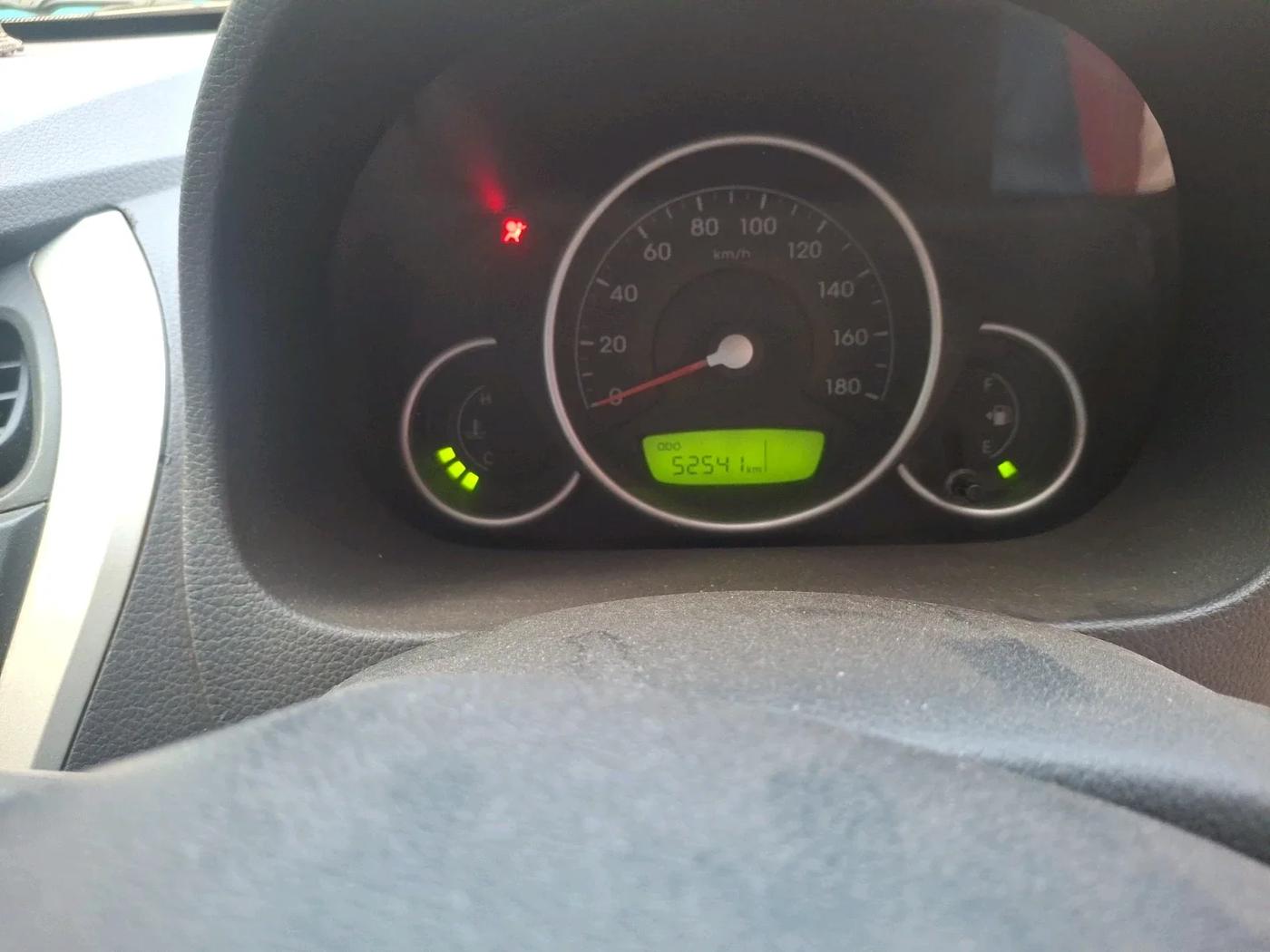 2017 Hyundai Eon SPORTZ, Petrol, Manual, 52,541 km, interior