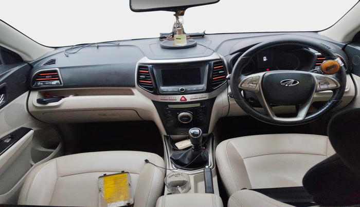 2020 Mahindra XUV300 W8 (O) 1.2 PETROL, Petrol, Manual, 70,581 km, interior