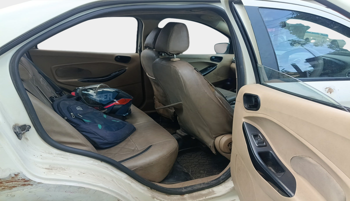 2020 Ford Figo Aspire TITANIUM PLUS 1.5 DIESEL, Diesel, Manual, 1,17,747 km, interior
