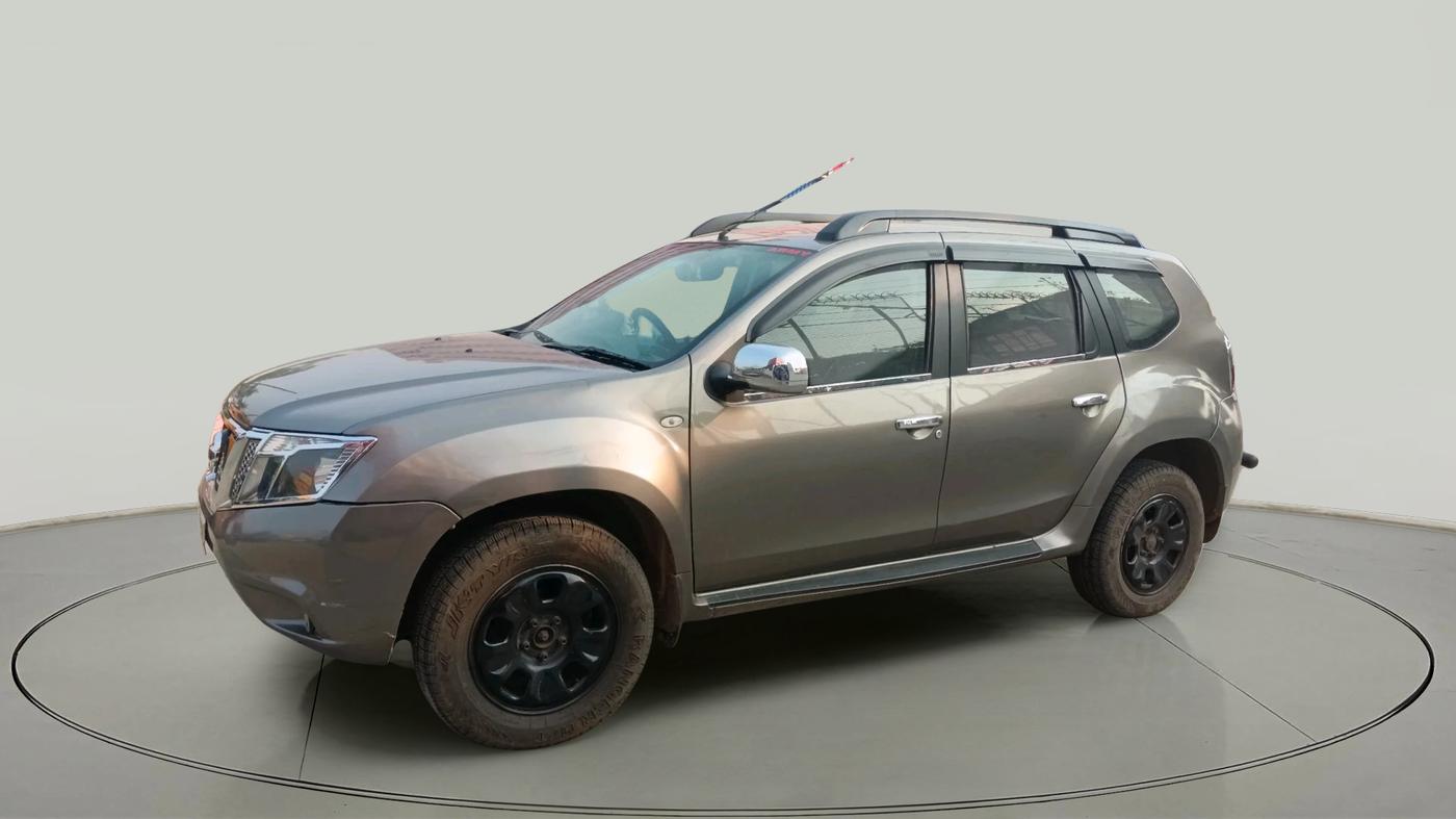 2015 Nissan Terrano XE (D), Diesel, Manual, 1,08,743 km, exterior