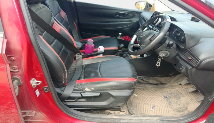 2021 Hyundai NEW I20 SPORTZ 1.2 MT DUAL TONE, Petrol, Manual, 41,009 km, interior