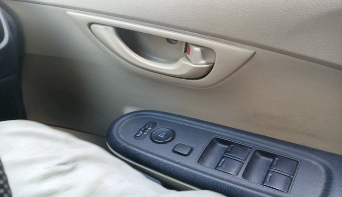 2016 Honda Brio S MT, Petrol, Manual, 56,324 km, interior