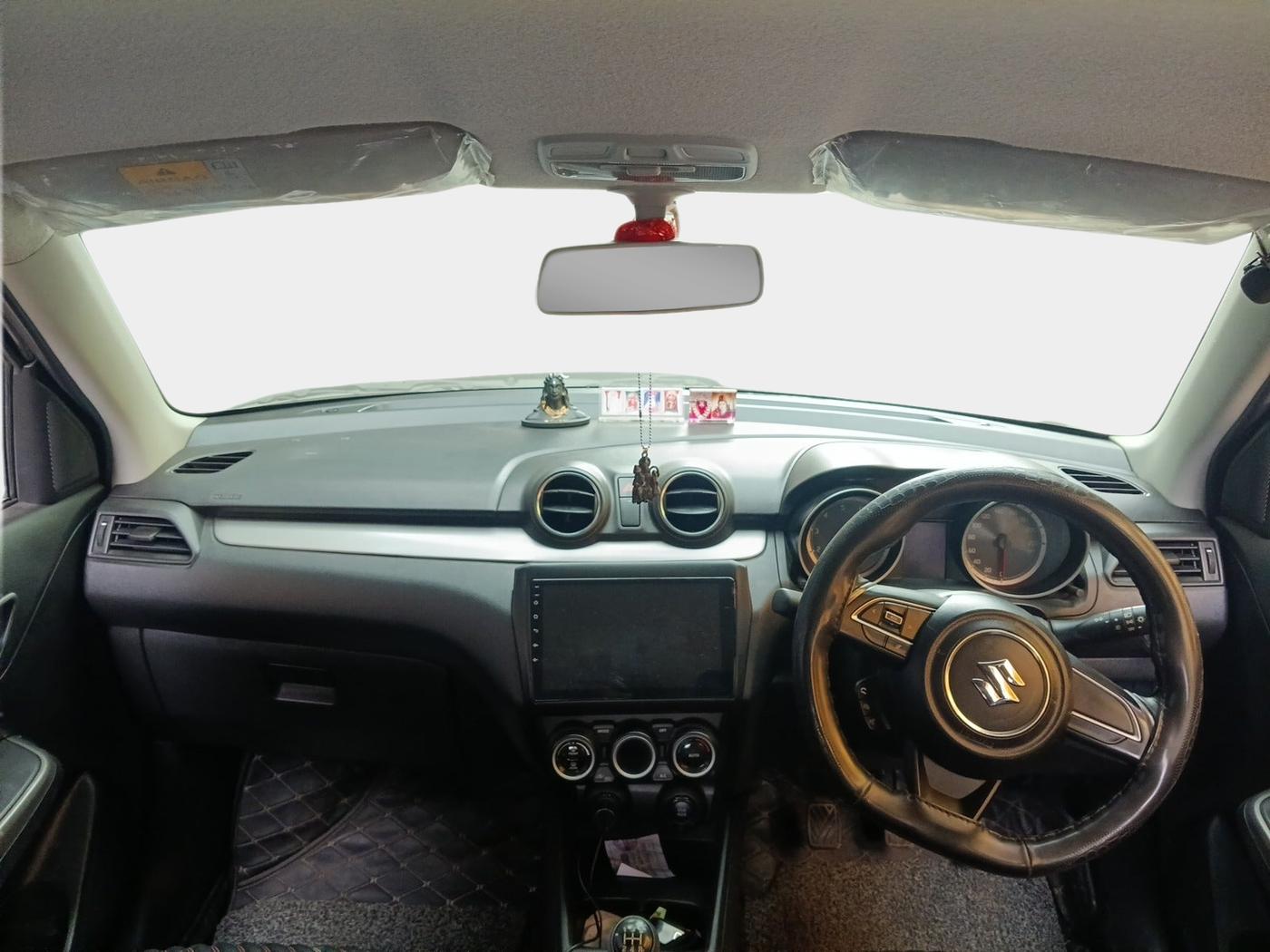 2021 Maruti Swift ZXI, Petrol, Manual, 22,644 km, interior