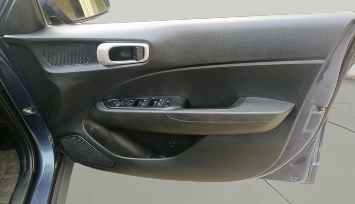 2021 Hyundai VENUE SX PLUS 1.0 TURBO DCT, Petrol, Automatic, 55,735 km, interior