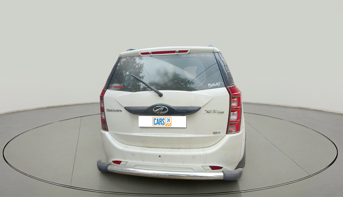 2016 Mahindra XUV500 W4, Diesel, Manual, 28,328 km, exterior