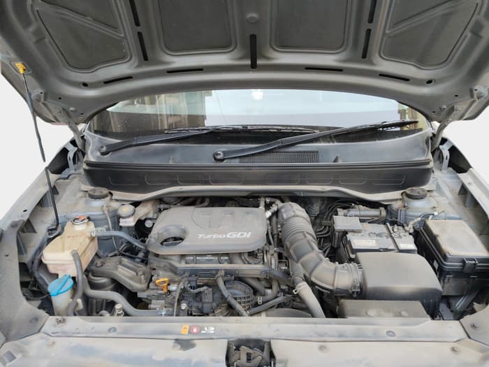 2021 Hyundai VENUE SX 1.0 (O) TURBO, Petrol, Manual, 30,276 km, exterior