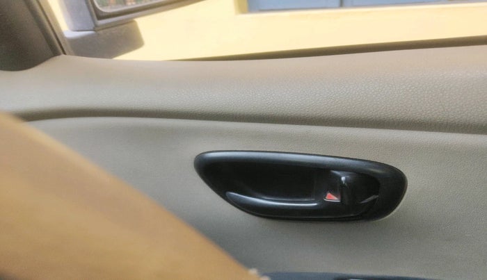 2015 Hyundai i10 MAGNA 1.1, Petrol, Manual, 53,467 km, interior