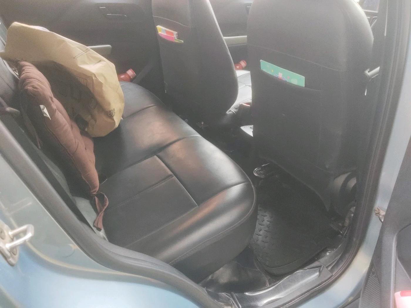 2022 Tata PUNCH ADVENTURE AMT, Petrol, Automatic, 30,137 km, interior