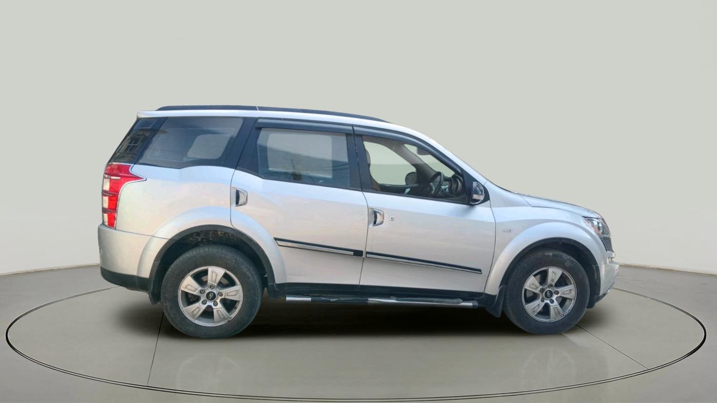 2013 Mahindra XUV500 W8, Diesel, Manual, 71,645 km, exterior