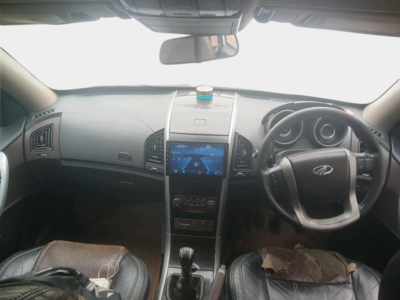 2013 Mahindra XUV500 W8, Diesel, Manual, 71,645 km, interior
